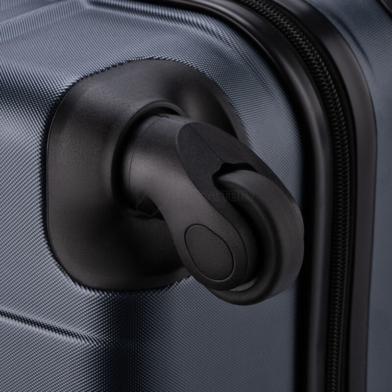 Валіза Wenger Amplar велика пластик 4 колеса 94 л синя (653141)