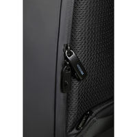 Міський рюкзак Анти-злодій XD Design Bobby Edge 17L Black (P706.2501)