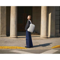 Міський рюкзак Анти-злодій XD Design Bobby Edge 17L Light Grey (P706.2503)