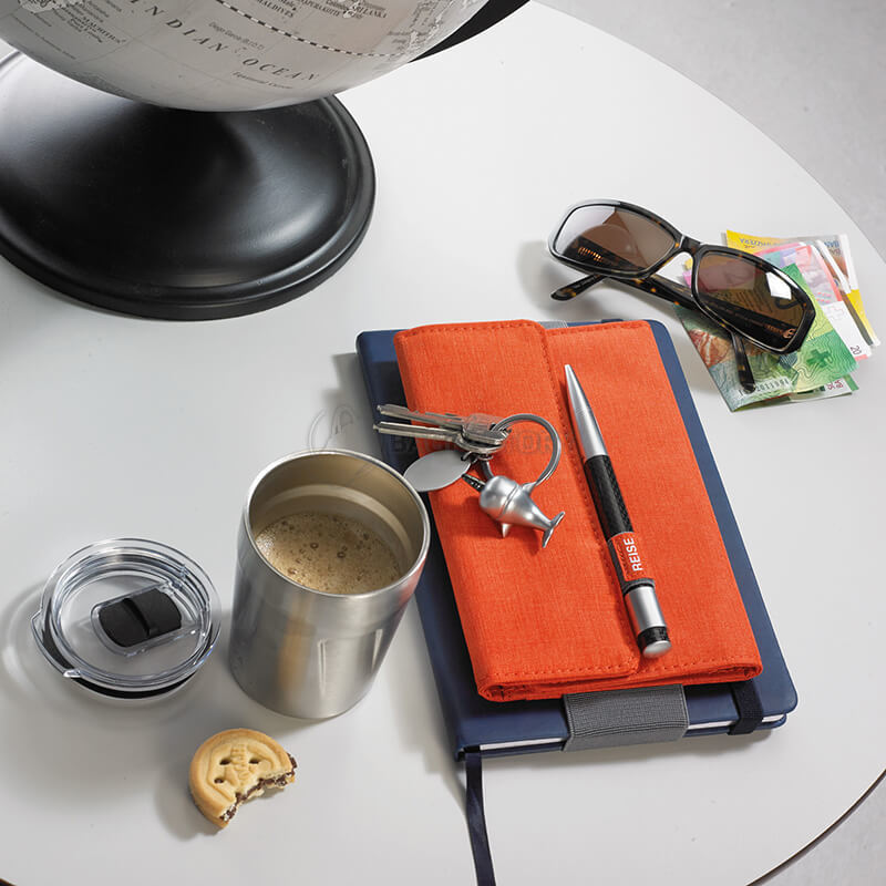 Органайзер-гаманець для подорожей Troika REISEBURO з магнітним замком помаранчевий (TRV55/OR)