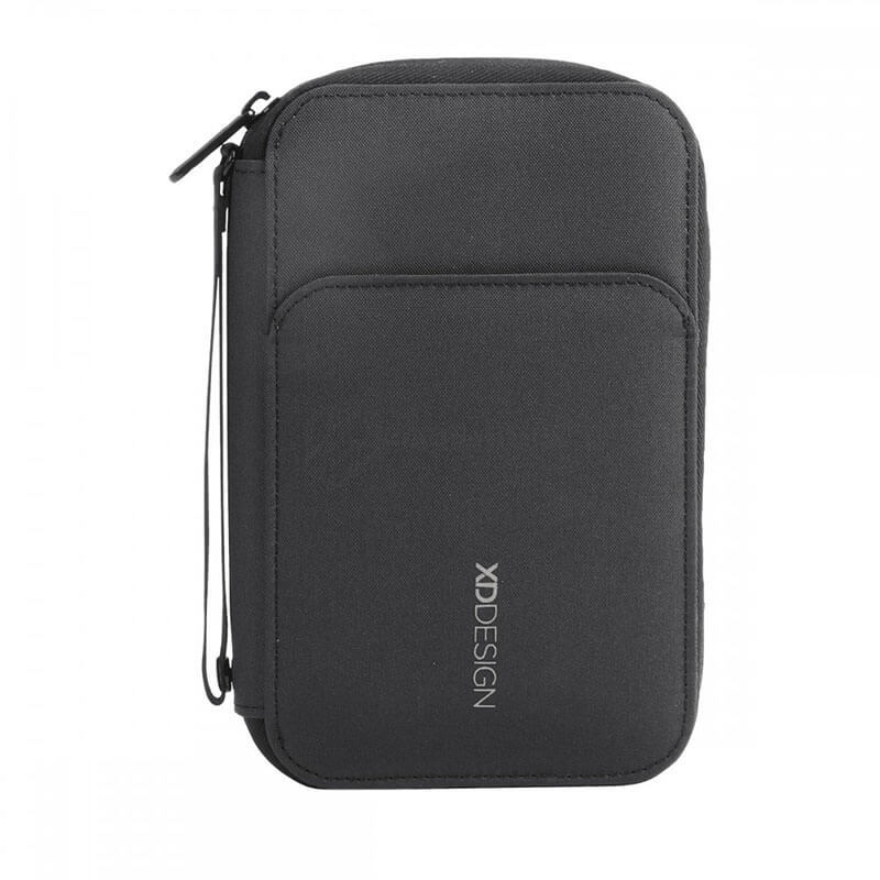 Органайзер-гаманець для подорожей XD Design Passport Holder чорний (P705.821)