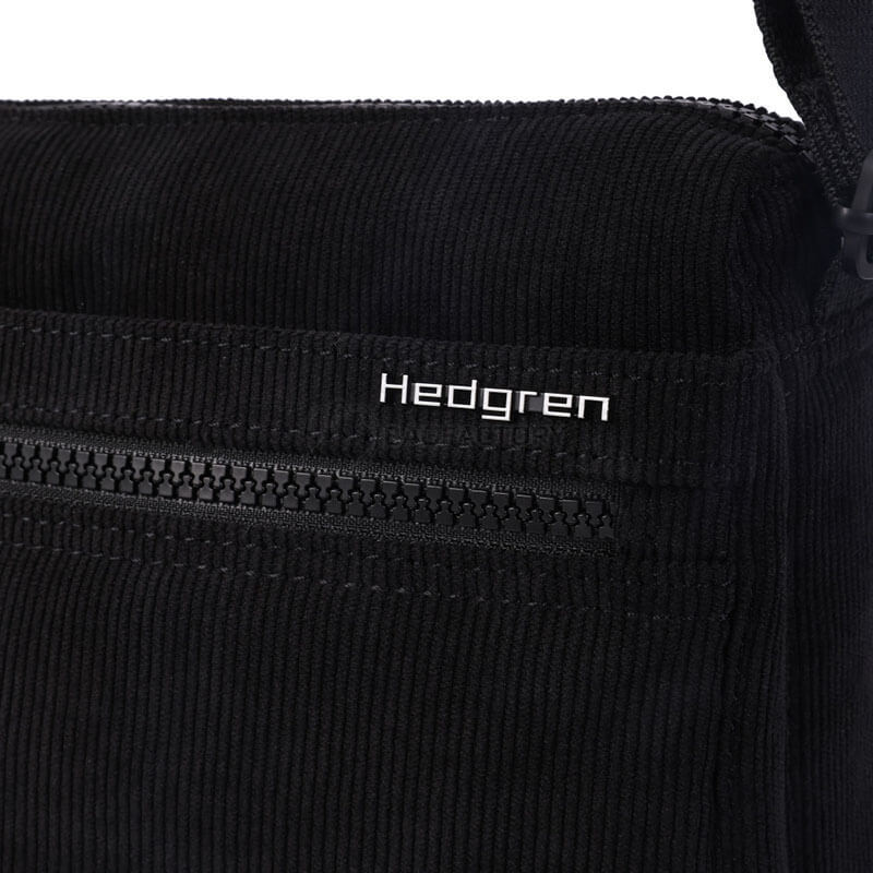 Жіноча сумка через плече Hedgren Inner City Eye 3.5 л Corduroy Black (HIC176/874-09)