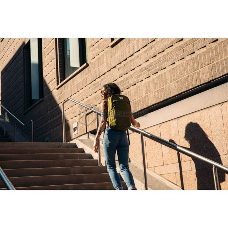 Міський рюкзак Osprey Arcane Large Day 20L porcelain orange heather (009.001.0211)