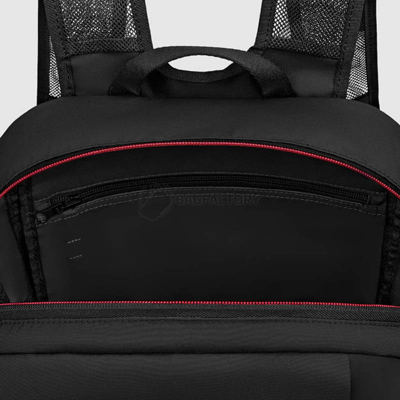 Міський рюкзак Victorinox Travel Essentials Black 5л складаний (Vt653386)