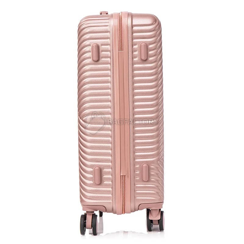 Валіза Semi Line 24