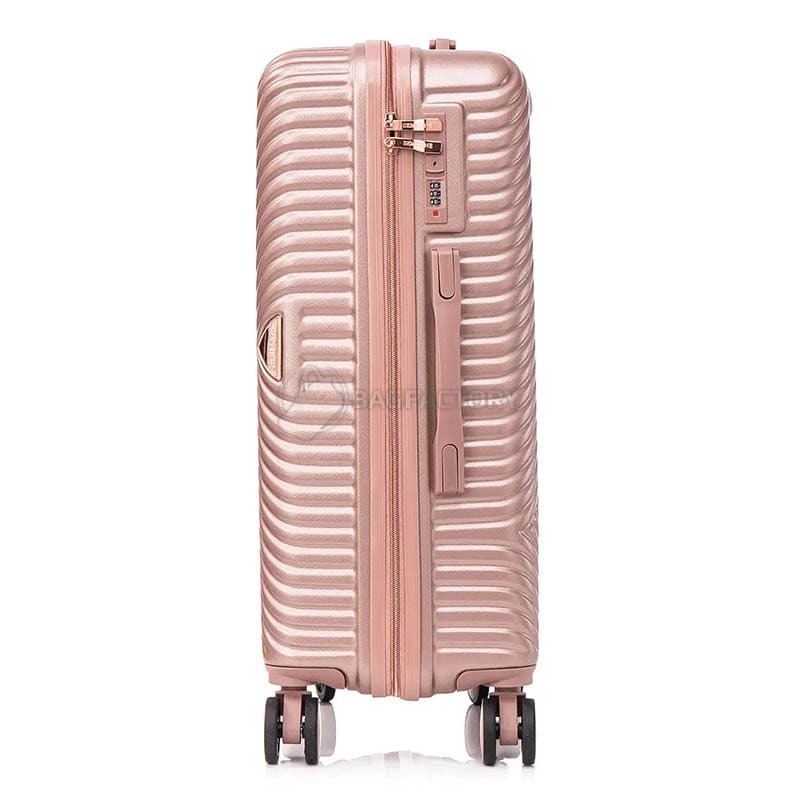 Валіза Semi Line 24