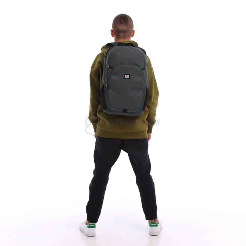Міський рюкзак GoPack Education Teens 185 темно-сірий 18л (GO25-185L-1)