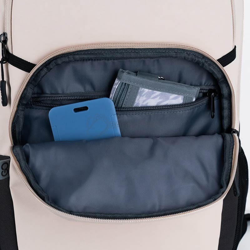 Міський рюкзак GoPack Education Teens 185 бежевий 18л (GO25-185L-3)