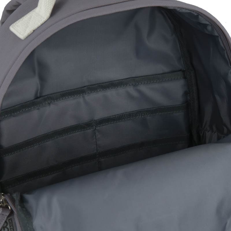 Міський рюкзак GoPack Education Teens 147 сірий 14л (GO25-147M-7)