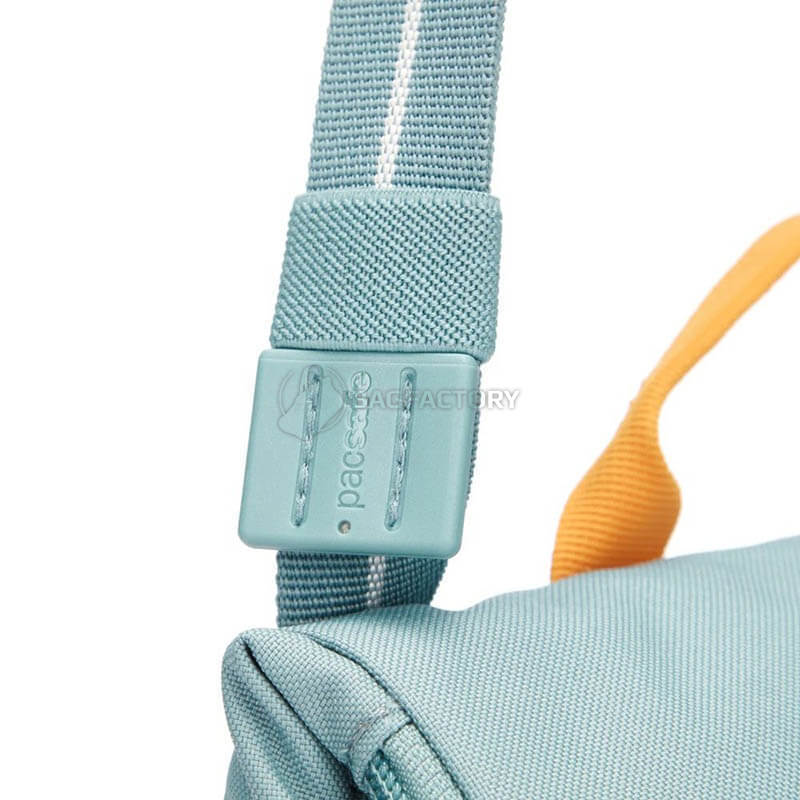 Жіноча сумка антизлодій Pacsafe GO Saddle Crossbody 6 ст. захисту 7 л м'ятний (35140528)