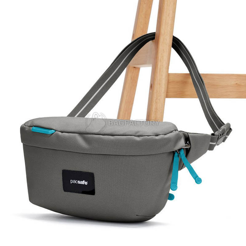Сумка слінг антизлодій Pacsafe GO 5 ст. захисту 2.5 л сірий (35100146)