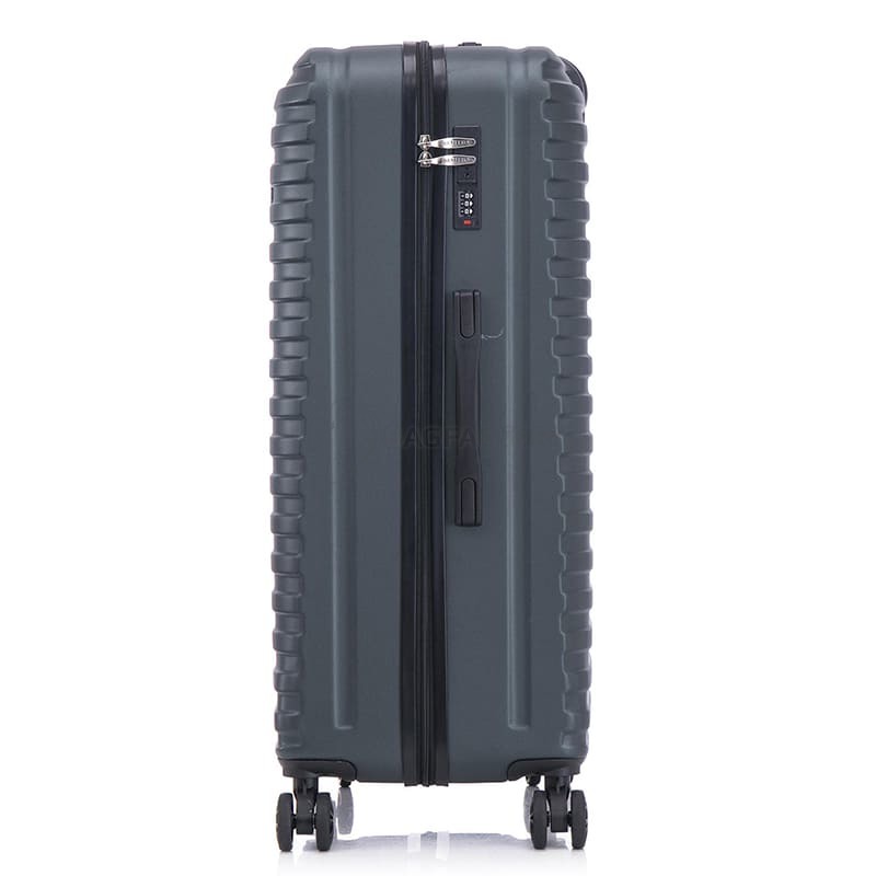 Валіза Semi Line 24