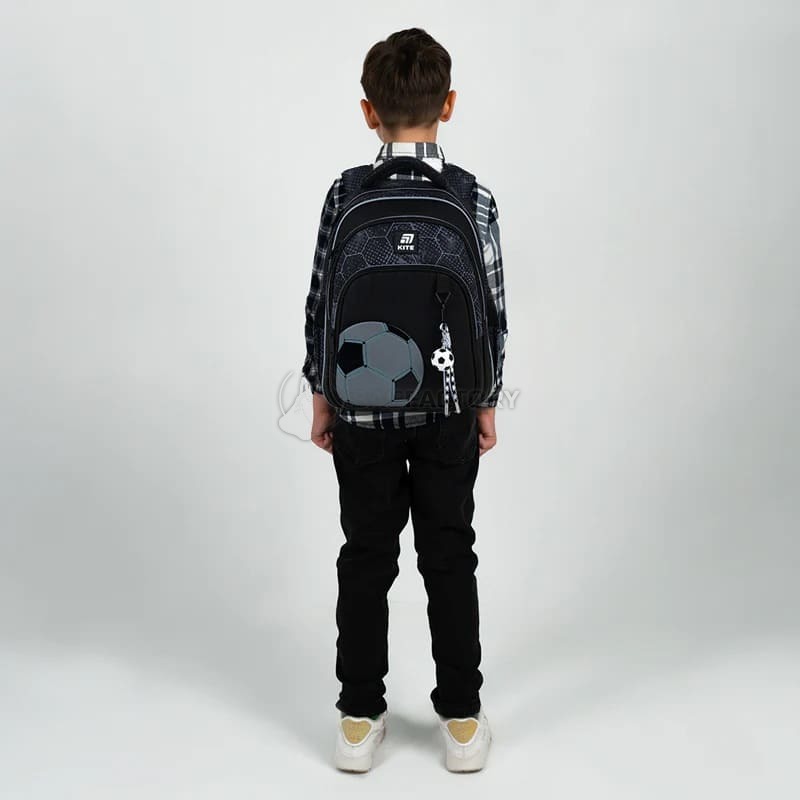 Шкільний рюкзак Kite Education 763M Football 15 л (K25-763M-2)