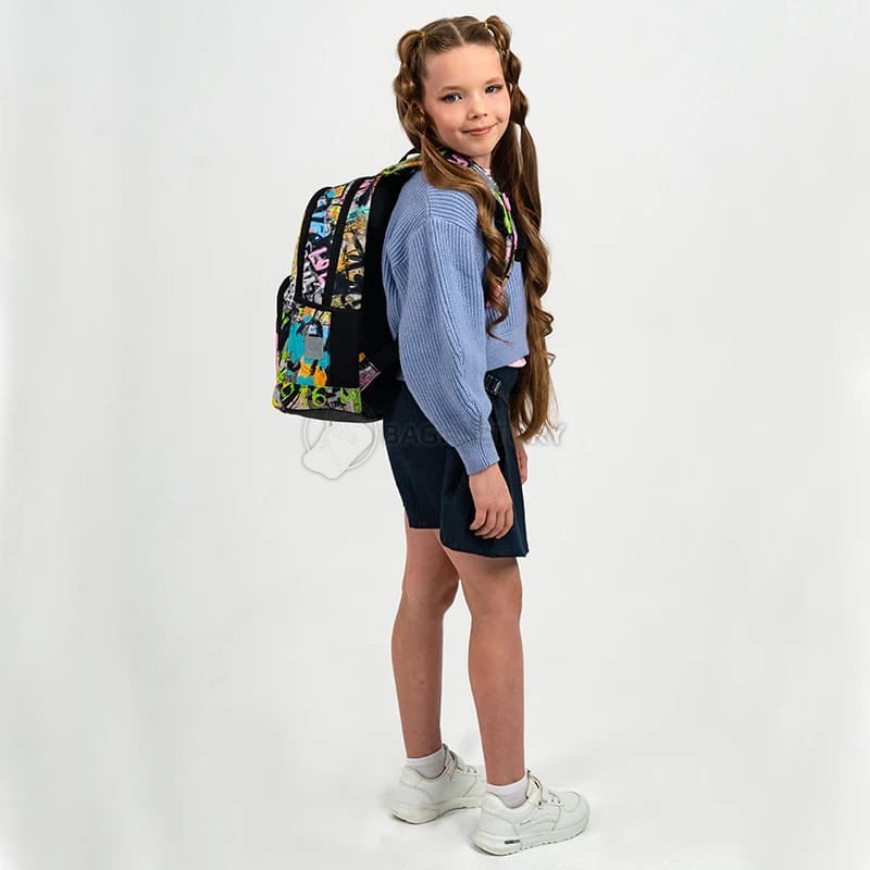 Шкільний рюкзак Kite Education 585 Street Art 12 л (K25-585M-3)