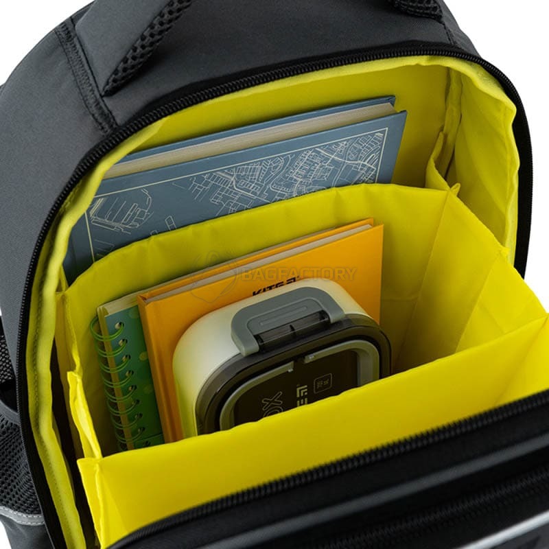 Шкільний напівкаркасний рюкзак GoPack Education 165M Skate 15л (GO25-165M-8)