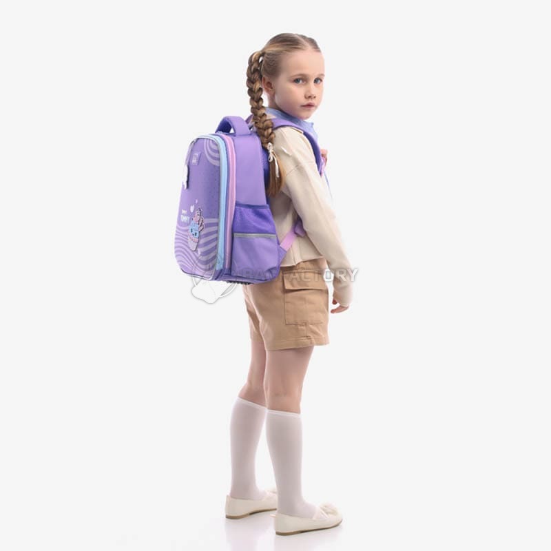 Шкільний напівкаркасний рюкзак GoPack Education 165M Yummy 15л (GO25-165M-3)