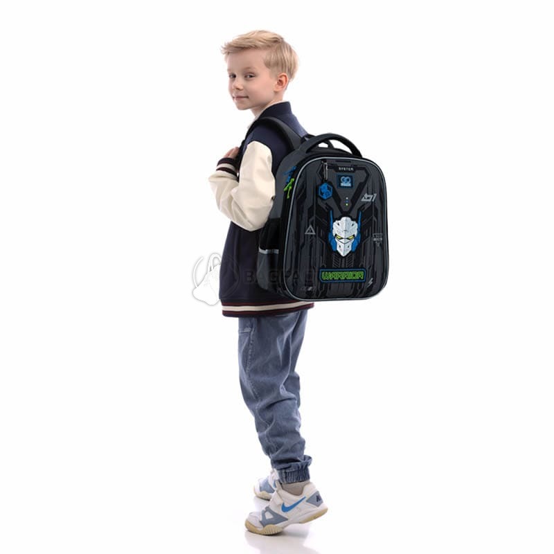 Шкільний напівкаркасний рюкзак GoPack Education 165M Warrior 15л (GO25-165M-6)