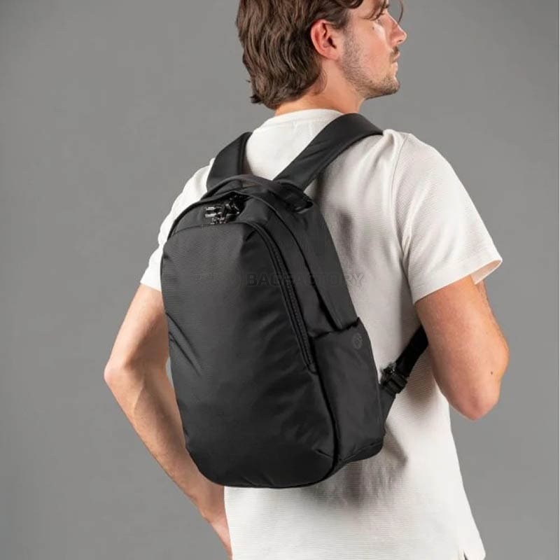 Міський рюкзак антизлодій Pacsafe V 16L All-around 5 ст. захисту Чорний (61120130)