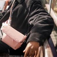Жіноча сумка антизлодій Pacsafe Citysafe CX Convertible Crossbody 5L 6 ст. захисту Рожева (20405340)