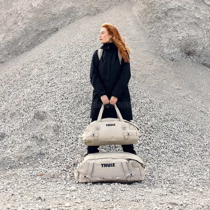 Дорожньо-спортивна сумка Thule Chasm Duffel 40L Soft Sand (TH 3205138)