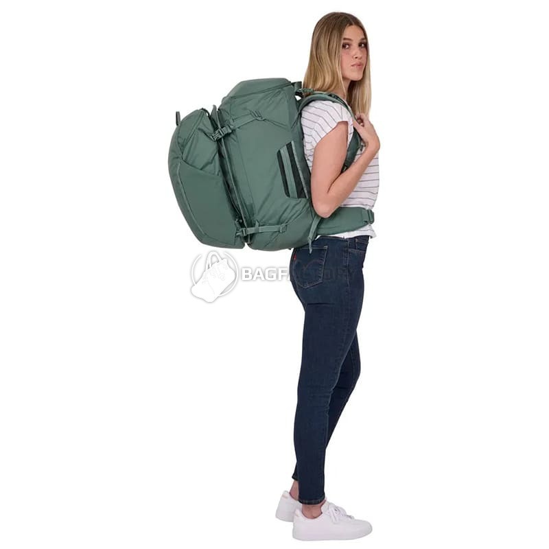 Дорожній рюкзак Thule Landmark 60L Women's Hazy Green (TH 3205316)