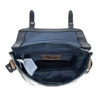 Чоловіча шкіряна сумка Ashwood F84 Black/Mud (F84 BLK/MUD)