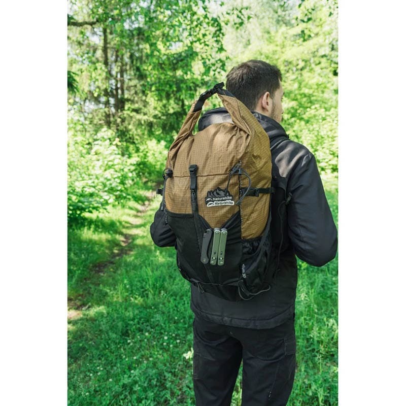 Туристичний рюкзак Naturehike Helium CNK2300016 30+5 л Коричневый (6976507661133)