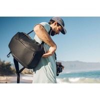 Міський рюкзак для фототехніки Peak Design Everyday Backpack Zip 20L Black (BEDBZ-20-BK-3)