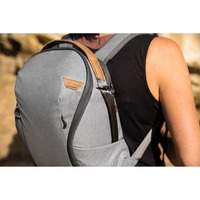 Міський рюкзак для фототехніки Peak Design Everyday Backpack Zip 15L Black (BEDBZ-15-BK-3)