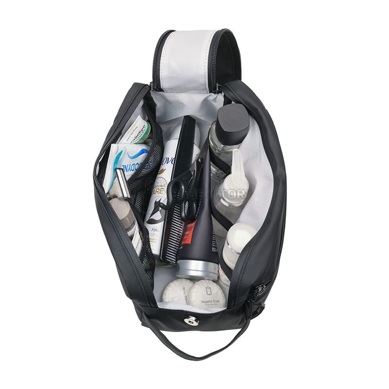 Несесер дорожній Troika Black Washbag 2 чорний (BBL65/BK)