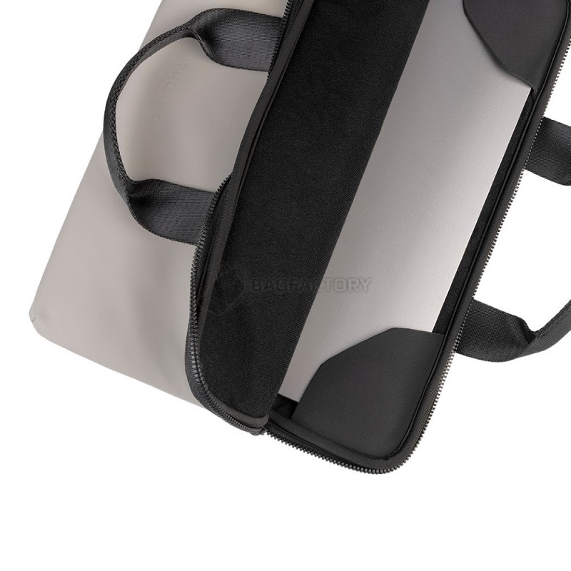 Сумка-чохол для ноутбука Tucano Gommo Super Slim 15