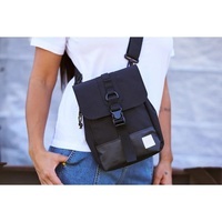 Сумка наплічна CAT Core X 3L (84566-01)